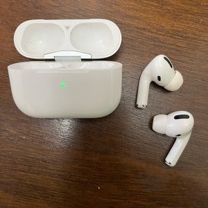 Apple AirPods Pro - repair may be needed